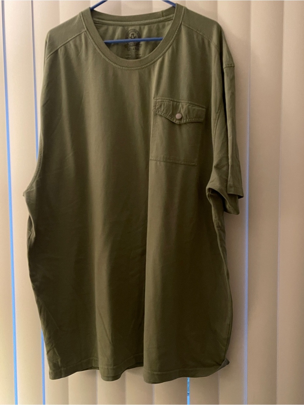 Akademiks Olive Green Short-Sleeve Pocket Tee - Men